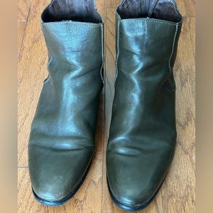 Ankle boots